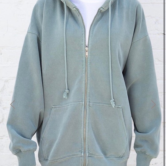 Brandy Melville Tops - NWT Brandy Melville Carla Hoodie